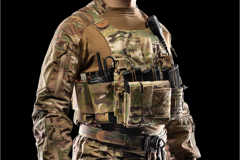 Defender Low Visibility Plate Carrier